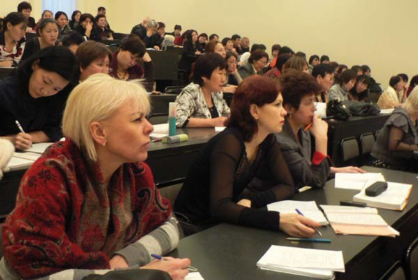 Оренбургские педагоги отправились на форум в столицу